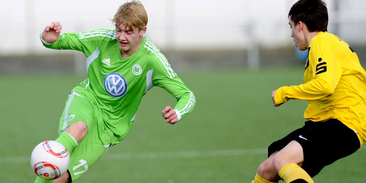 Nemecký talent Brandt prestúpil z Wolfsburgu do Leverkusenu