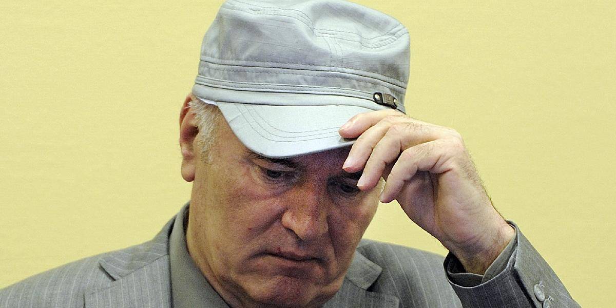 Súd nariadil Mladičovi svedčiť v Karadžičovom procese