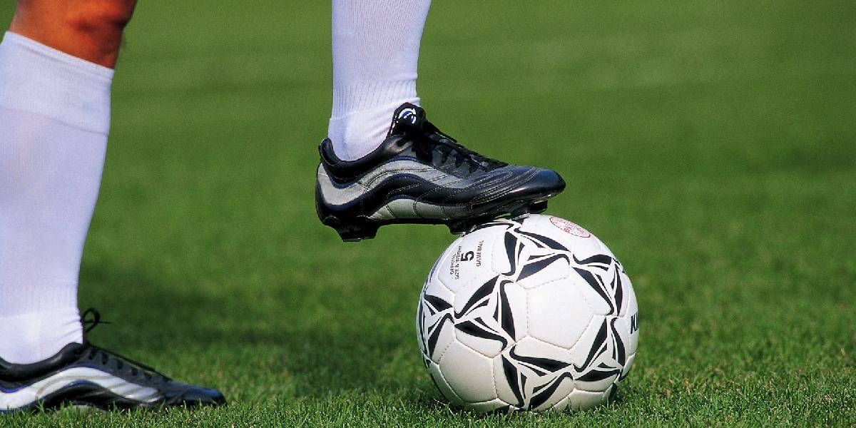 UEFA chce zrušiť trojitý trest - ČK, pokutový kop a dištanc