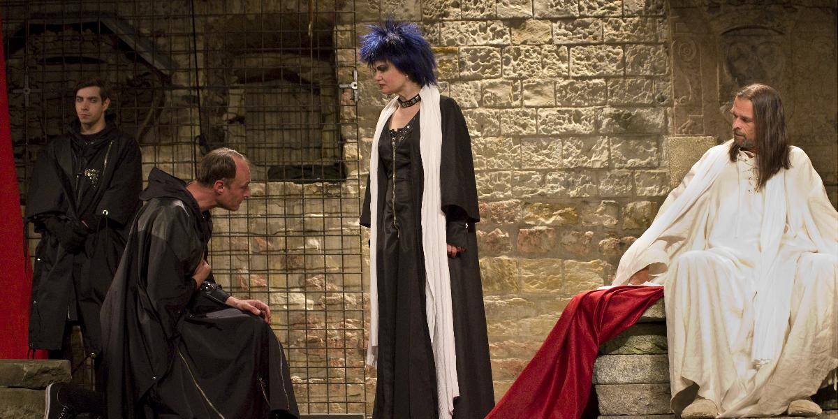 Zomrel český herec Marek Ronec, známy aj zo seriálu Gympl s (r)učením omezeným