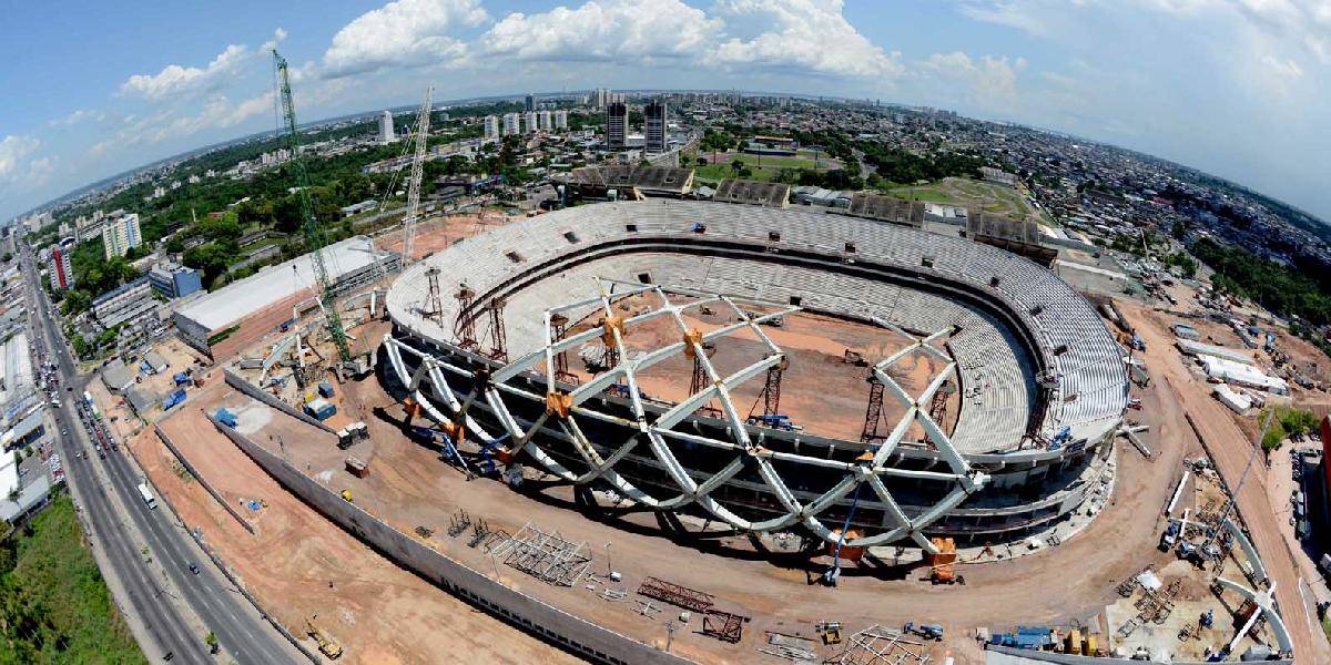 Súd zastavil výstavbu štadióna v Manause po smrti robotníka