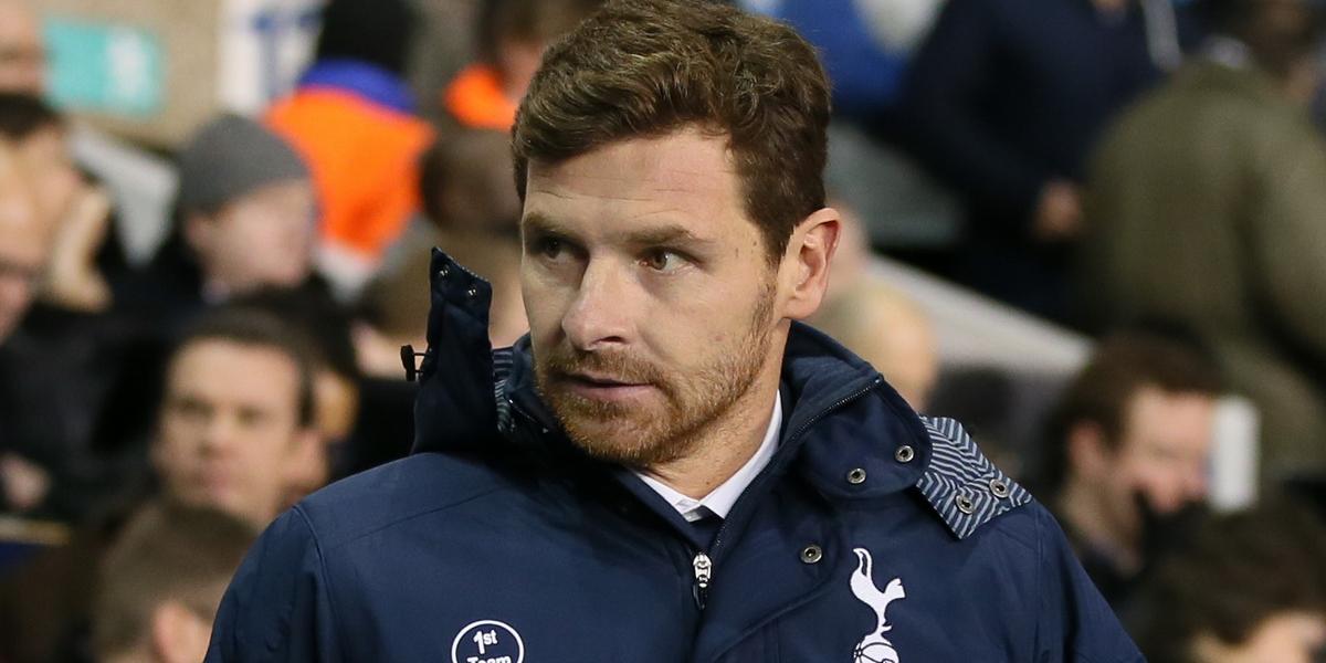 Tottenham po debakli s Liverpoolom prepustil kouča Villasa-Boasa