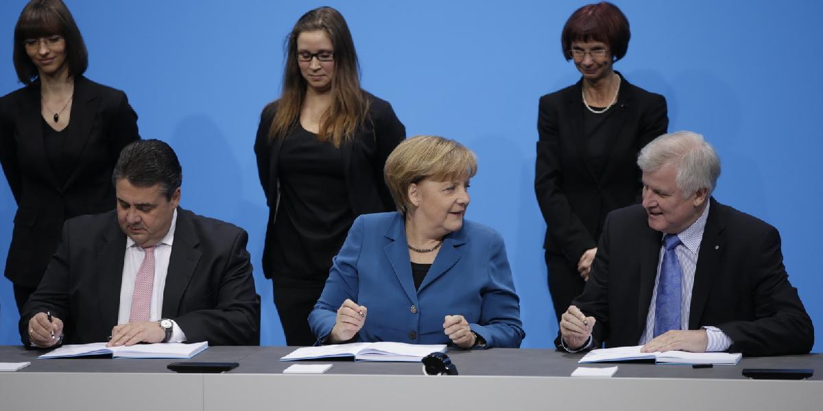 Nemecké strany CDU, CSU a SPD podpísali veľkú koaličnú dohodu