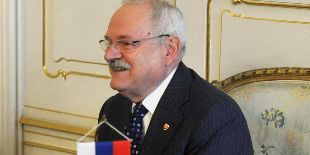 Prezidentovi zostáva právo udeľovať amnestie
