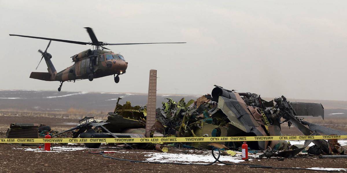 Pri havárii vrtuľníka v Afganistane zahynulo šesť vojakov NATO