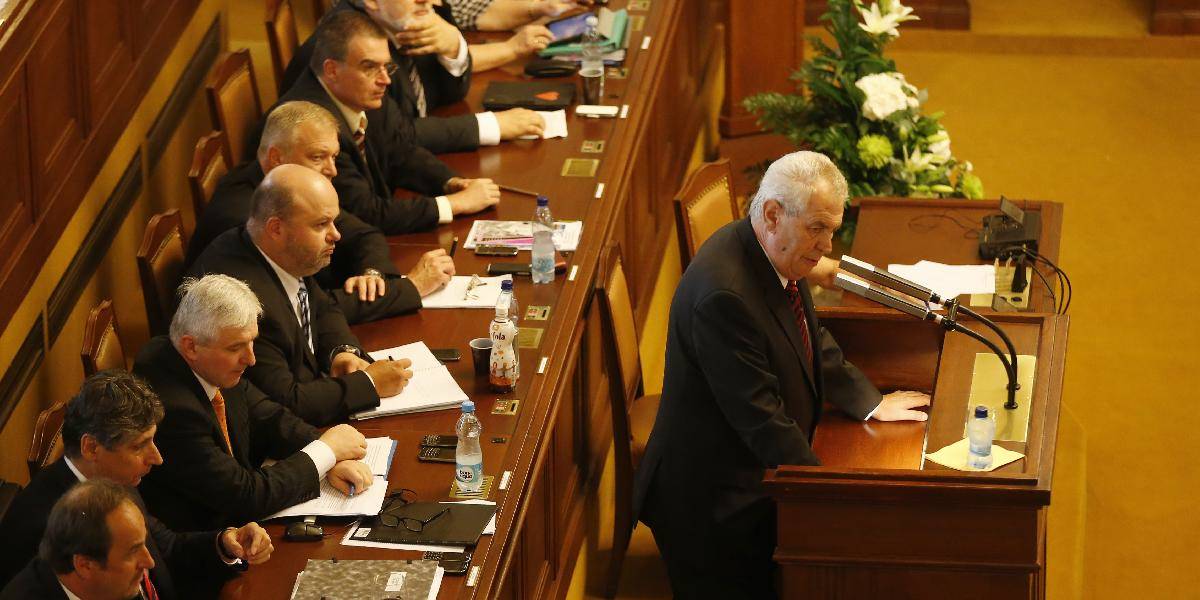 Česká Snemovňa schválila rozpočet na rok 2014