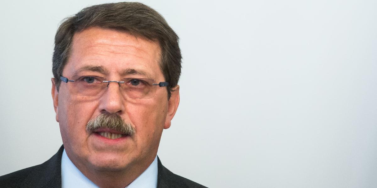 Paška: Pokiaľ ma niekto neodvolá, zostanem predsedom parlamentu