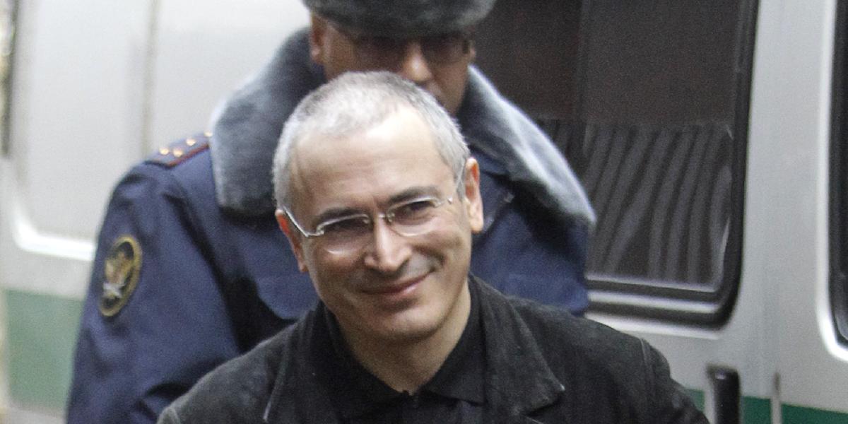 Potvrdené: Chodorkovského prepustili z väzenia