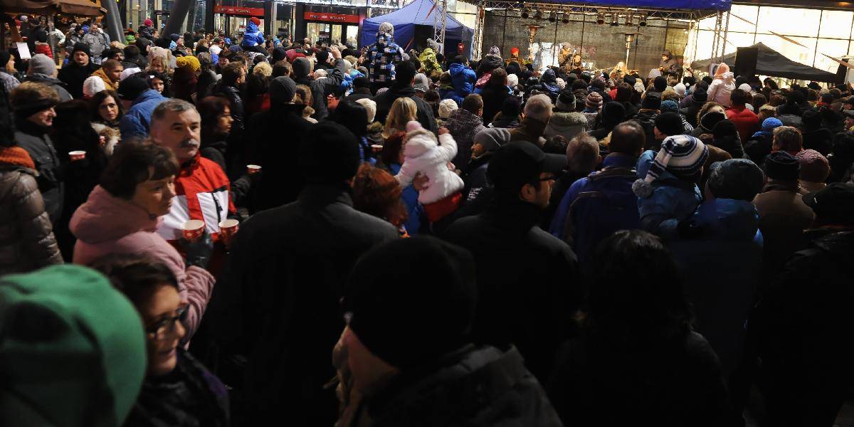 Dajte si pozor: Tlačenice v obchodoch nahrávajú zlodejom