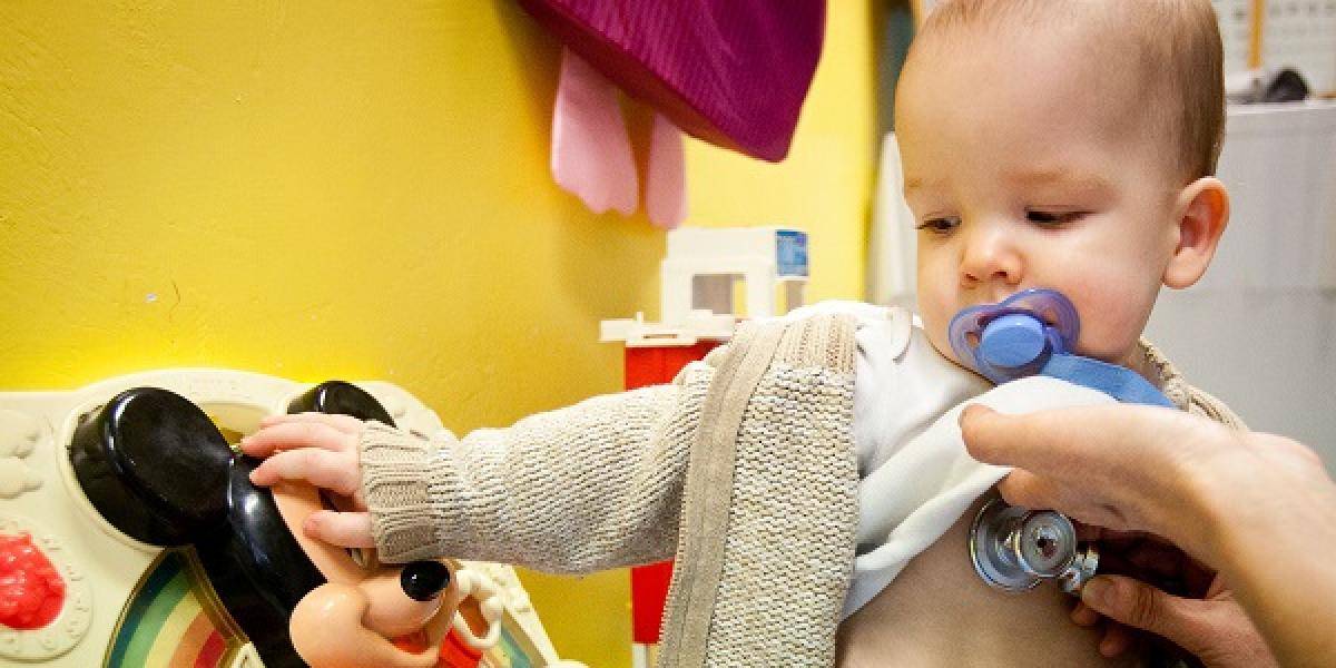 V decembri hrozí zvýšené riziko otráv a poleptaní u detí