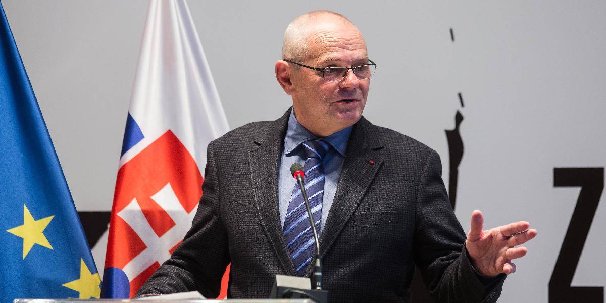 Niektorí členovia SDKÚ podporili kandidatúru Kňažka či Bárdosa