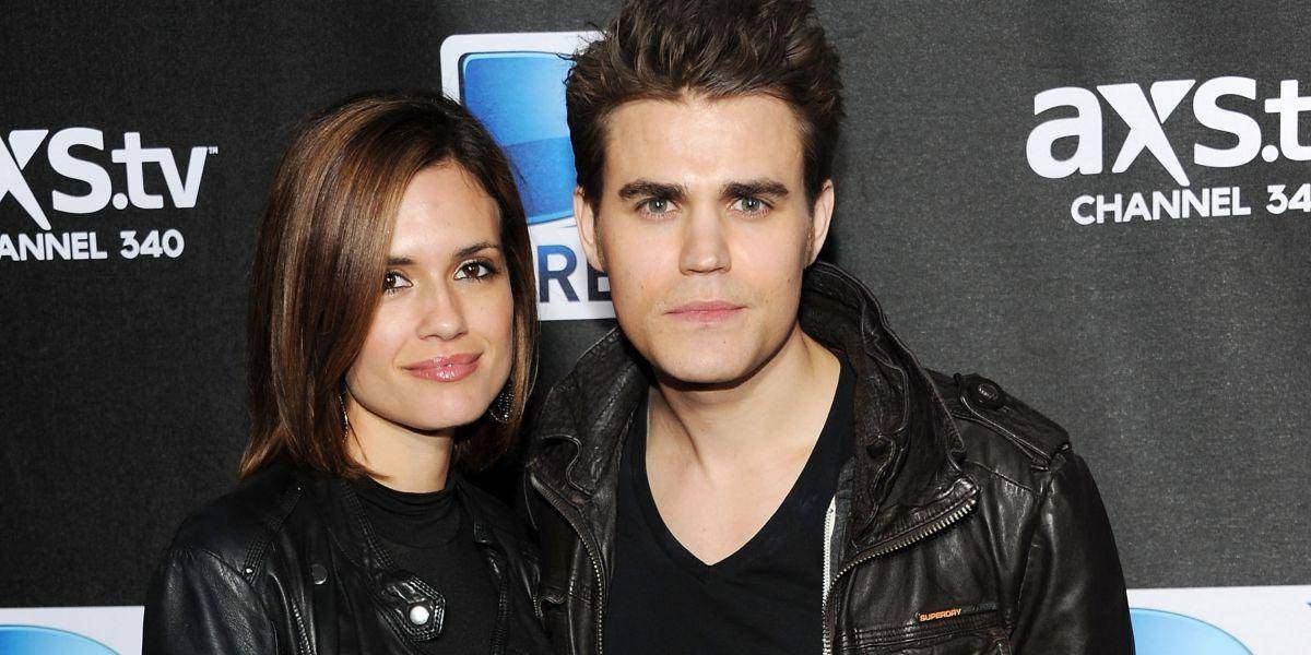 Paul Wesley a Torrey DeVitto sú rozvedení