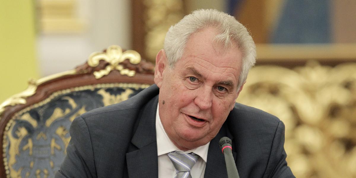 Zeman porušil tradíciu: Novoročný prejav predniesol na Vianoce