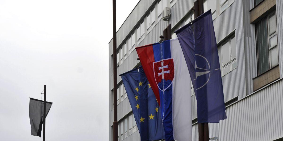 Pozostatky zabitých vojakov pripravujú na prevoz