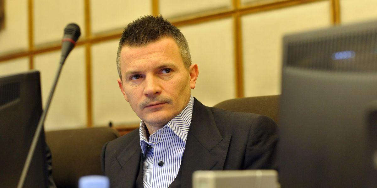 J. Počiatek odhaduje, že v roku 2014 sa bude súčasne stavať vyše 140 km diaľnic