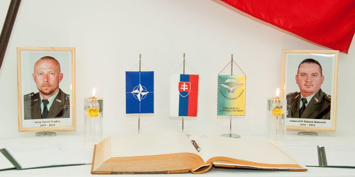 Telá zabitých vojakov dnes prevezú na Slovensko