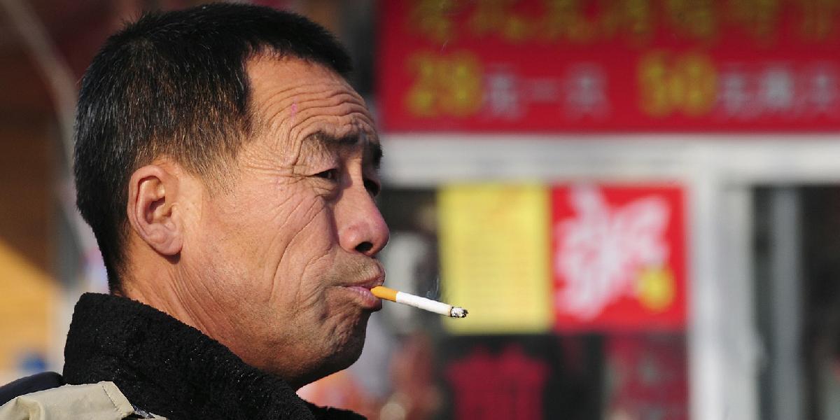 Čína zakázala fajčenie na verejnosti štátnym predstaviteľom