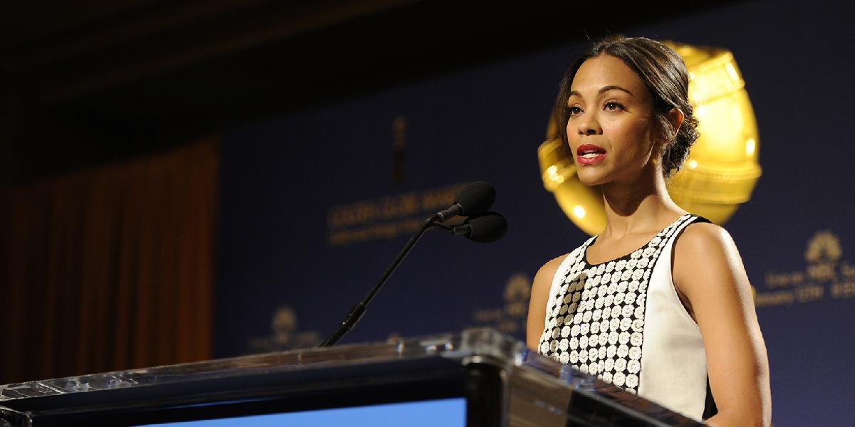 Zoe Saldana si možno raz dopraje umelé prsia