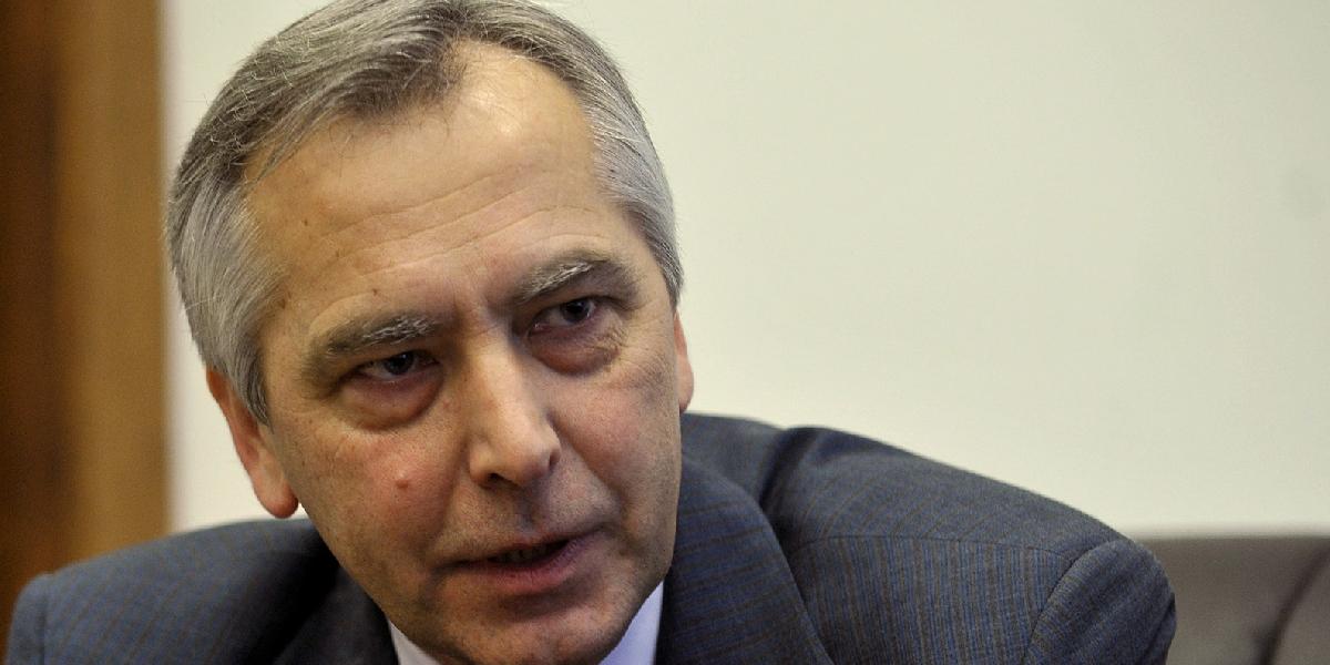Figeľ: Fico sa prejavil ako pyšný politik