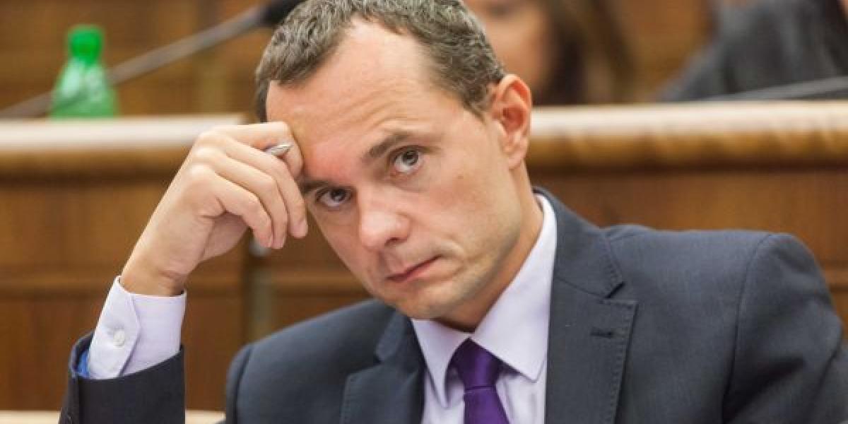  Radoslav Procházka má občianske podpisy poslancov Národnej rady SR