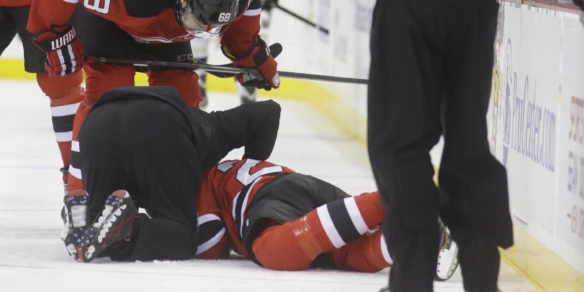 NHL: Poranené rameno nepripraví Eliáša o Soči