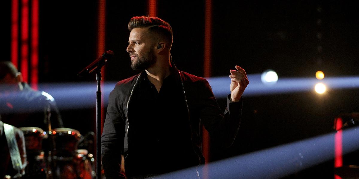 Spevák Ricky Martin sa rozišiel s priateľom