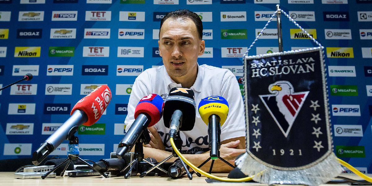 Slovan vycestoval na štvorzápasový trip, Šatan chce body