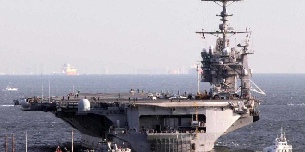 Na Cypre zakotvila loď, ktorá pomôže pri ničení sýrskych zbraní