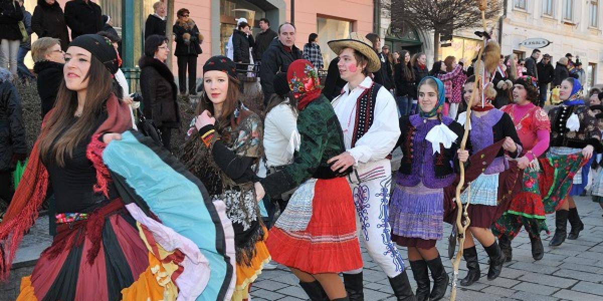 Fašiangy každoročne trvajú od Troch kráľov do Popolcovej stredy