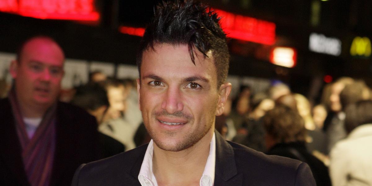 Peter Andre sa stal trojnásobným otcom