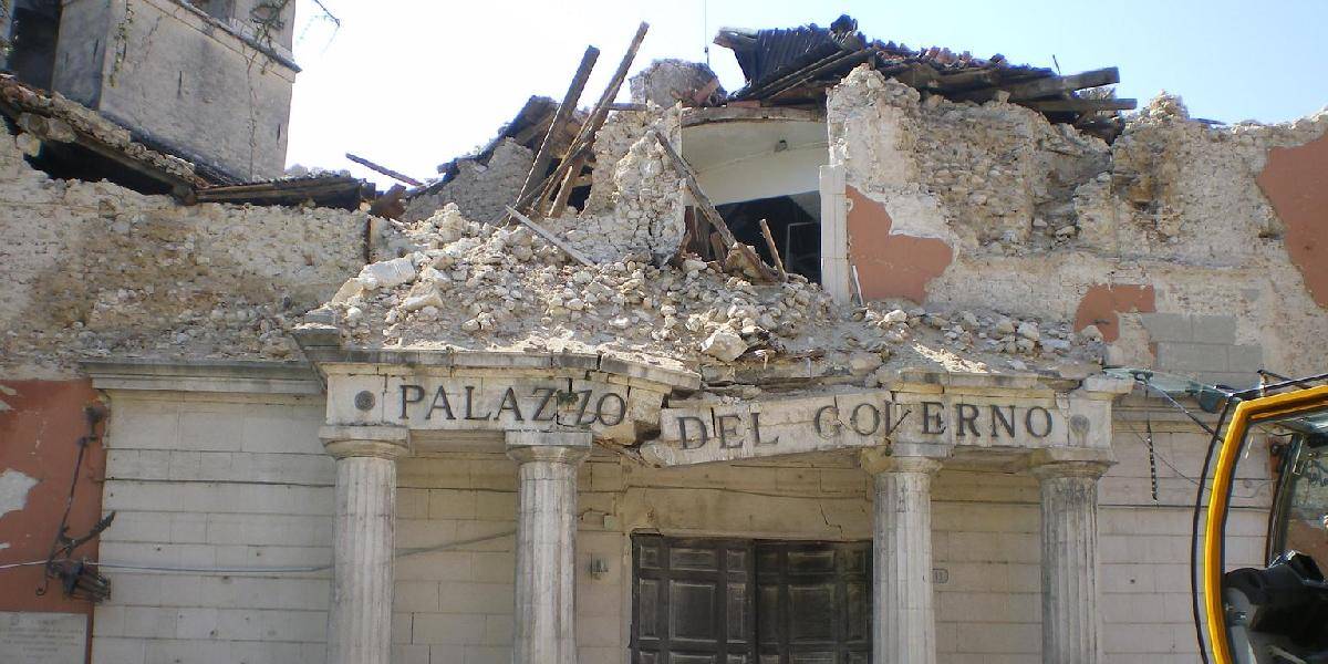 Zástupca starostu L'Aquily profitoval zo zemetrasenia