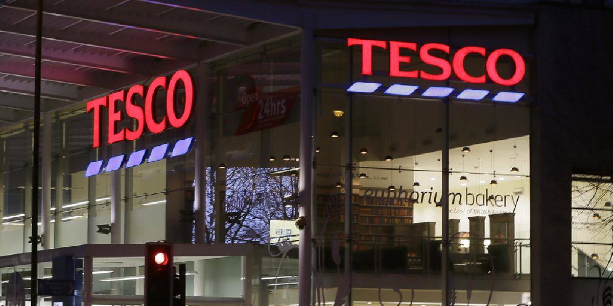 Poľská ládna strana žiada občanov o bojkot Tesca