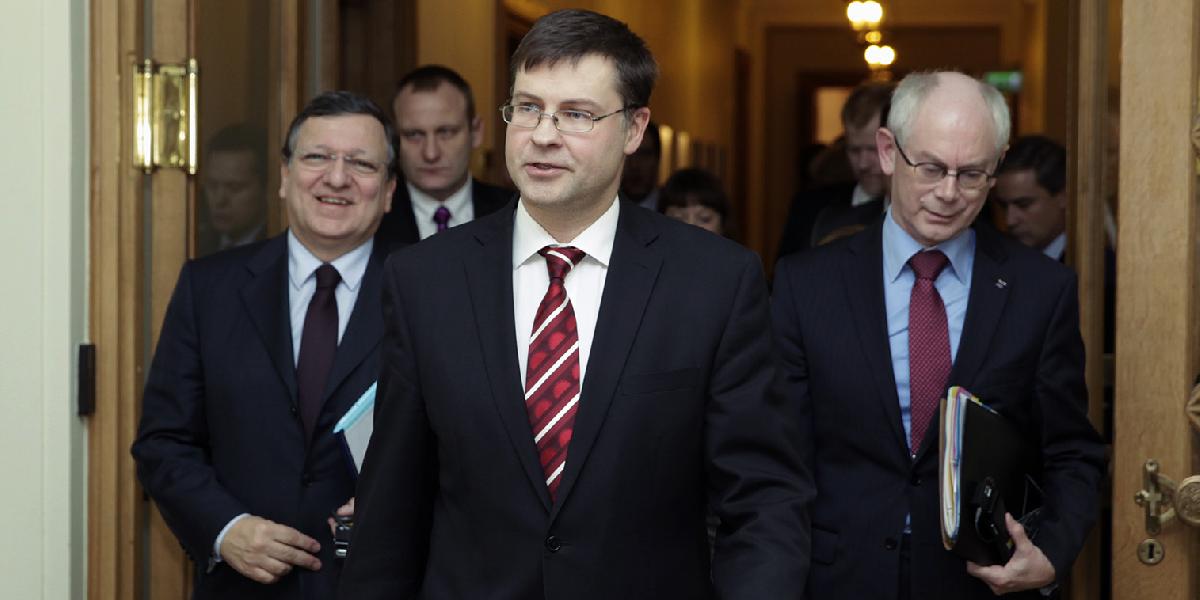 Európski lídri privítali členstvo Lotyšska v eurozóne