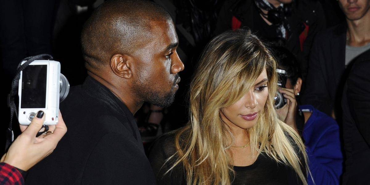 Kanye West udrel muža, ktorý urážal Kim Kardashian