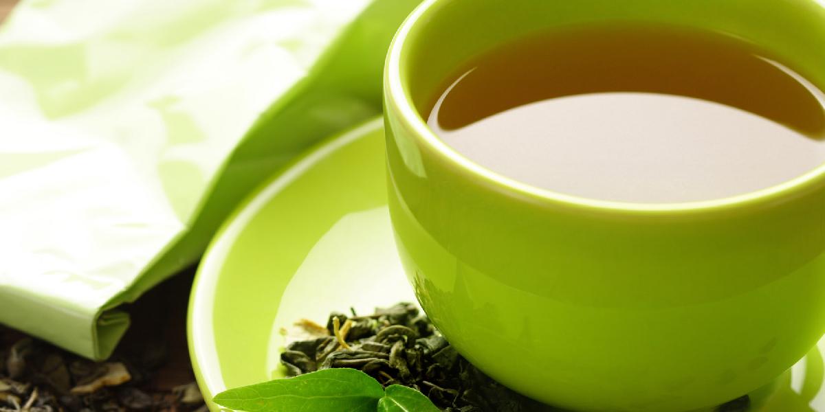 Zelený čaj blokuje účinky liekov na krvný tlak