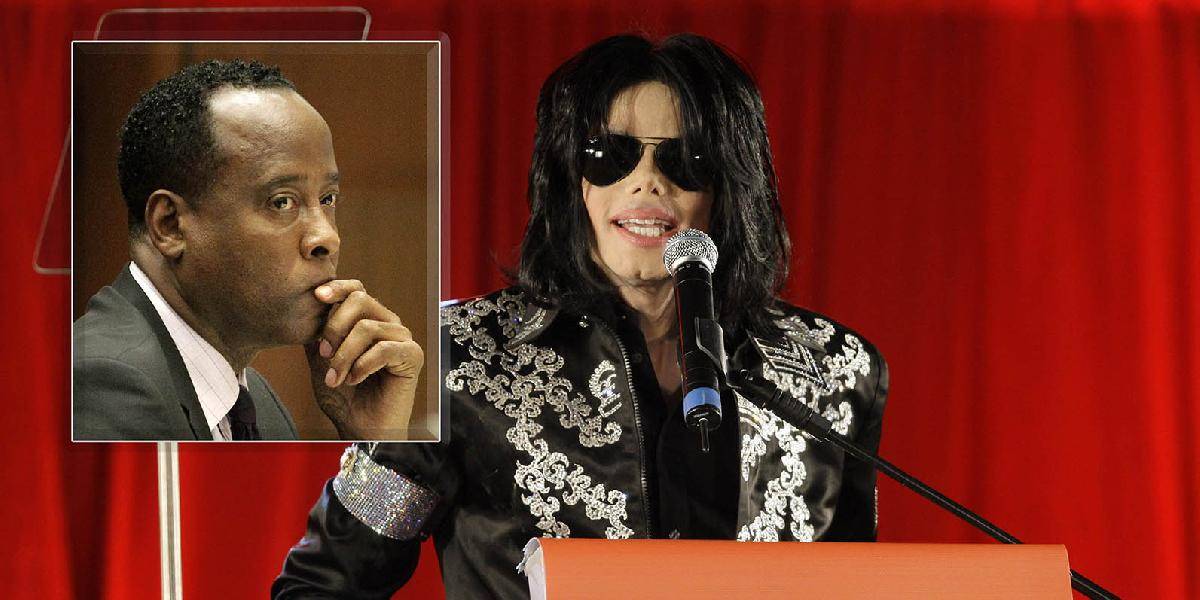 Osobného lekára Michaela Jacksona usvedčili z neúmyselného zabitia