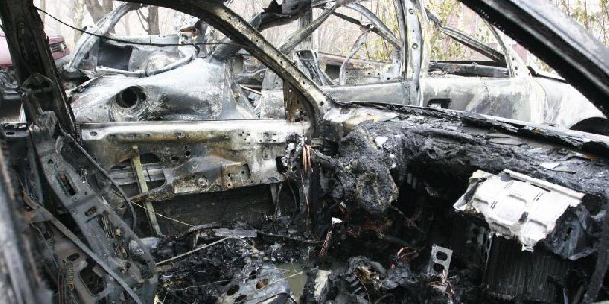Viedeň: S dvoma mužmi vo vybuchnutom BMW ktosi skoncoval