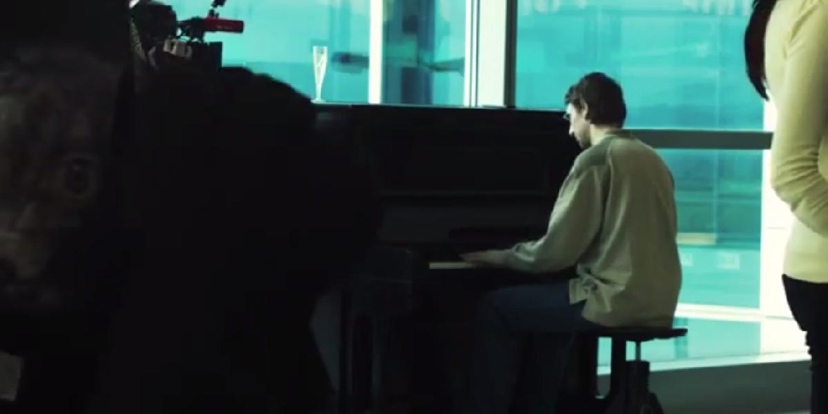 Na pražskom letisku si môžete pred odletom zahrať na piane