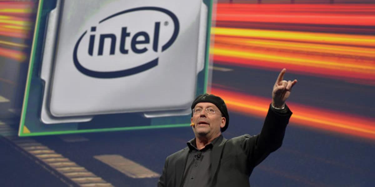 Americká spoločnosť Intel plánuje tento rok zrušiť okolo 5000 pracovných miest