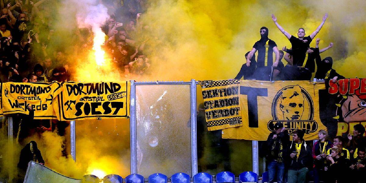 Takmer 500 fanúšikov Dortmundu dostalo zákaz vstupu na štadión Schalke