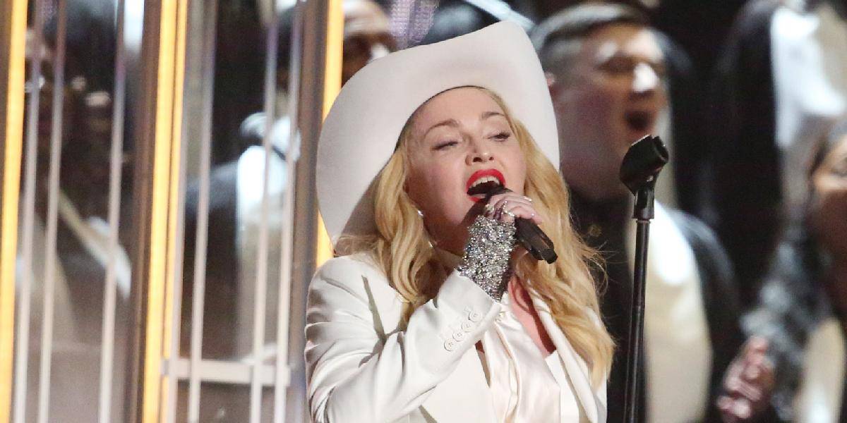 Madonna sa pridá k ruskej skupine Pussy Riot na koncerte za ľudské práva