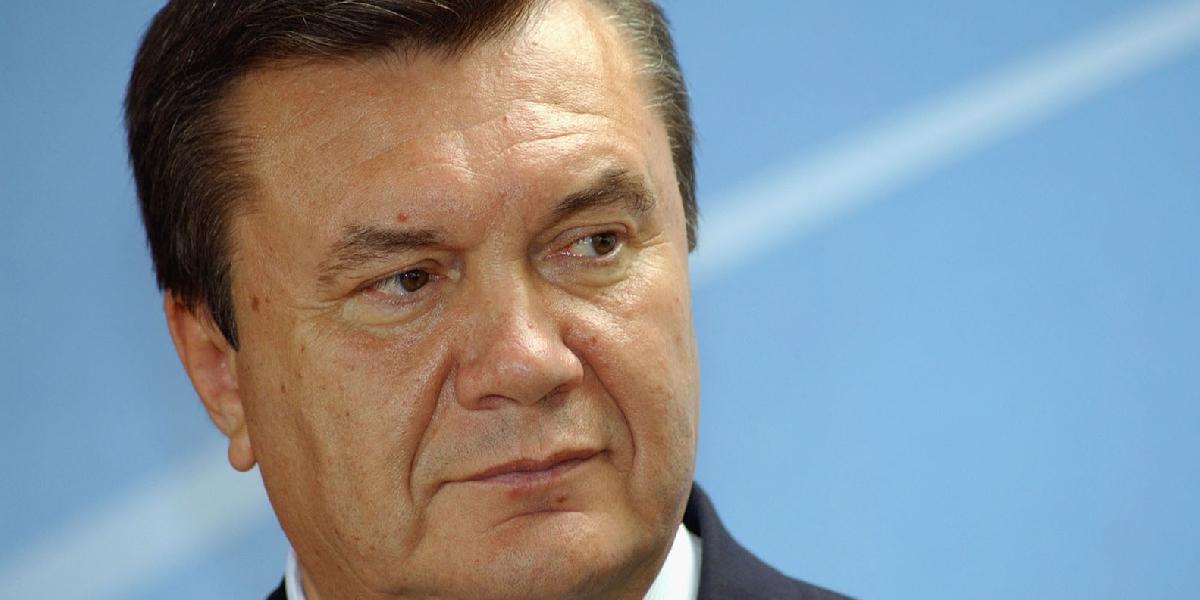 Napriek politickej kríze sa Janukovyč dal vypísať na práceneschopnosť