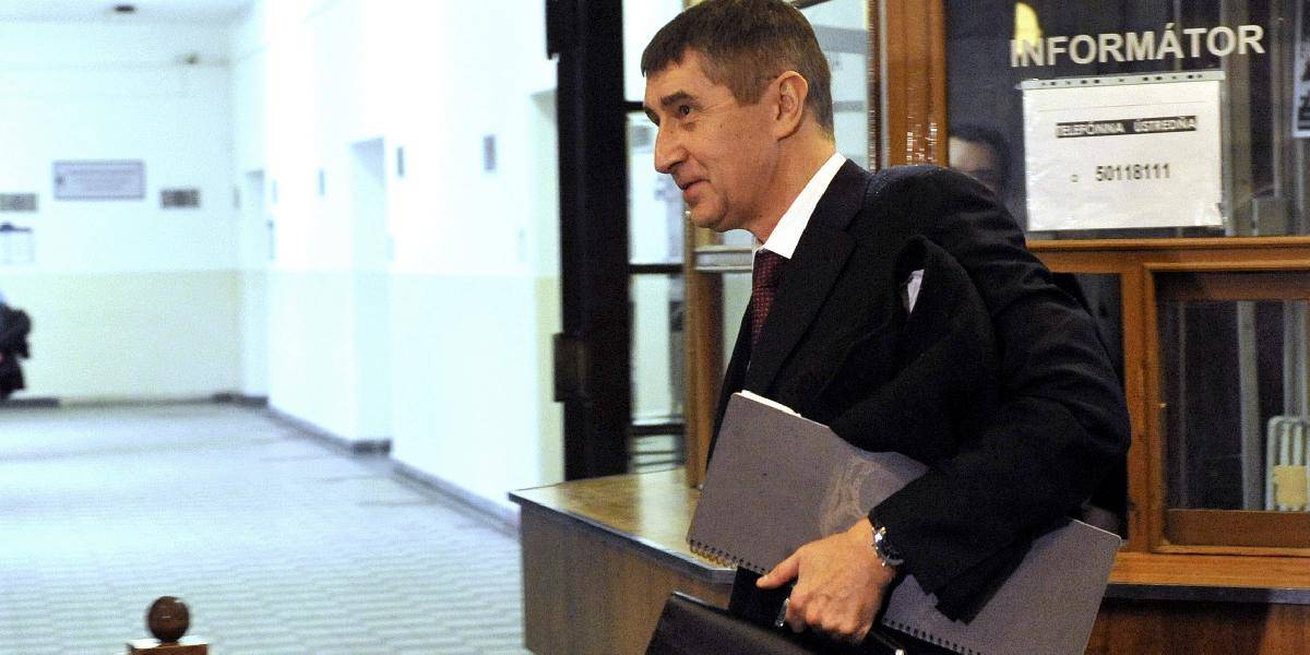 Český minister financií Babiš prišiel na súd s ÚPN