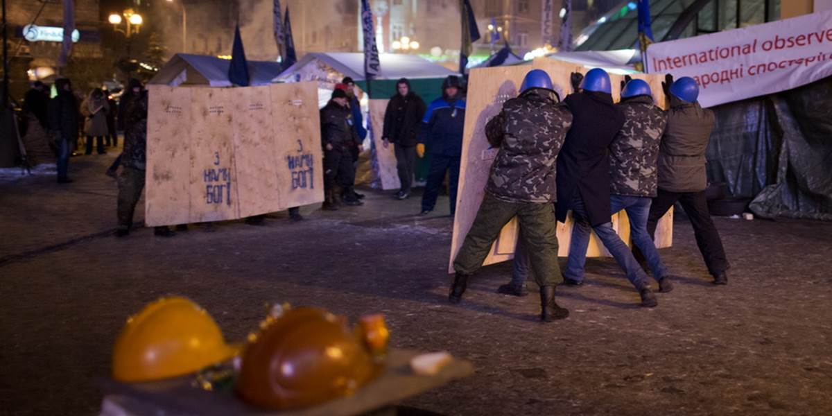 Protesty v Kyjeve si už vyžiadali vyše 1200 zranených