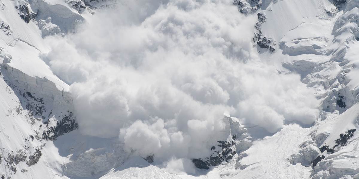 Pri oteplení v Tatrách hrozí 3. stupeň lavínového nebezpečenstva