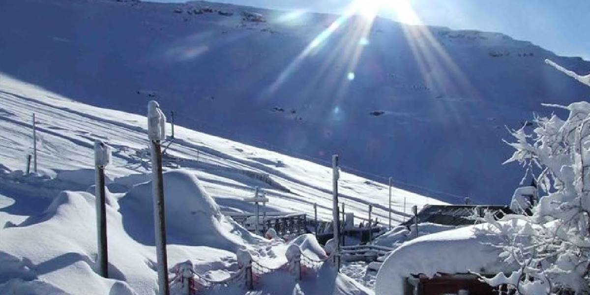Pozor na lavíny: Popoludní bude v najvyšších polohách Tatier zvýšené nebezpečenstvo