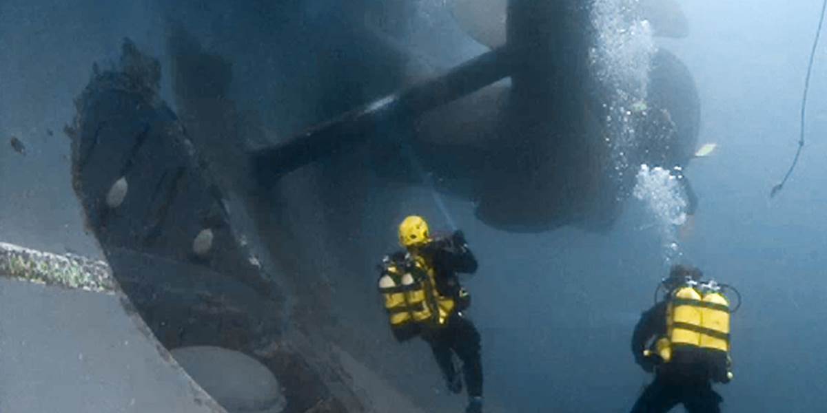 Potápač zomrel pri práci na vraku Costa Concordia