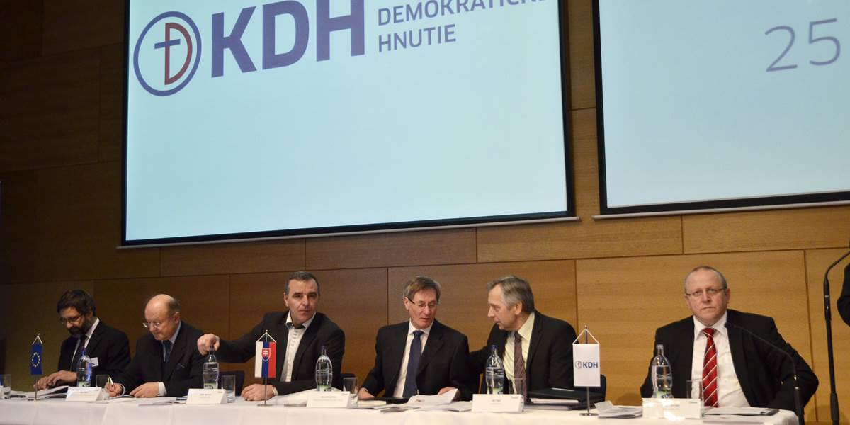 KDH vyzýva europoslancov za SR, aby nepodporili správu na boj proti homofóbii