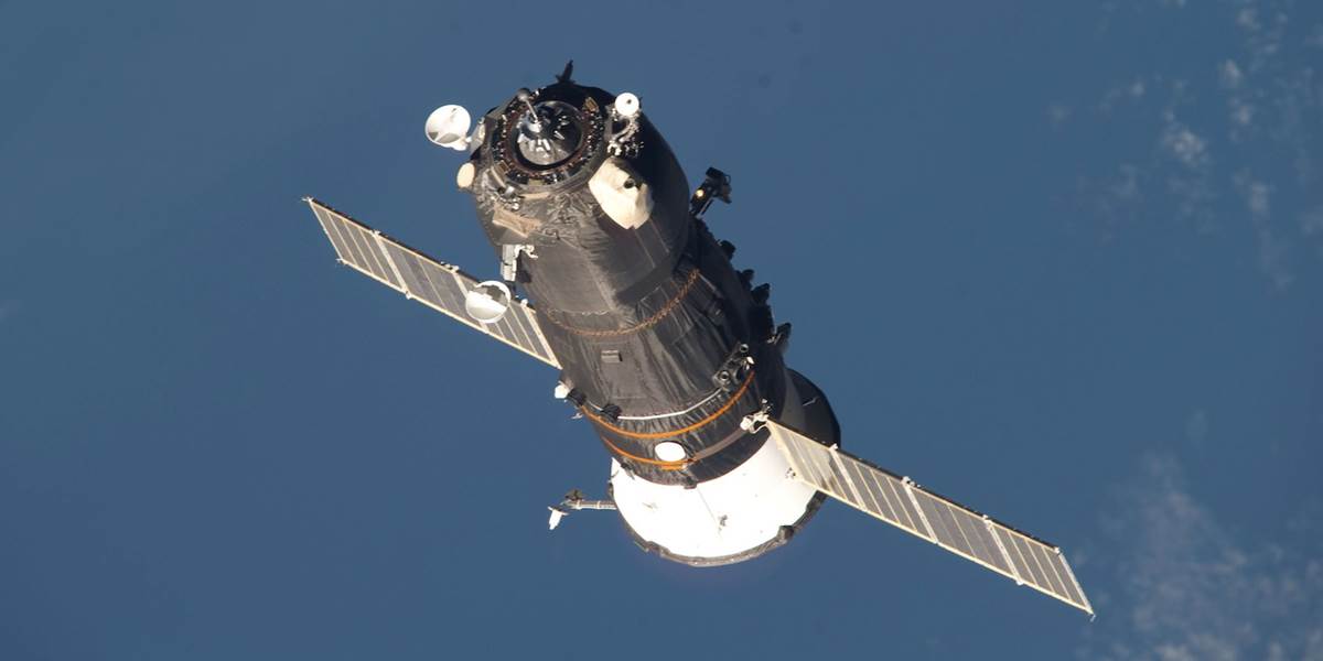 Ruská kozmická loď Progress M-22M sa spojila s ISS