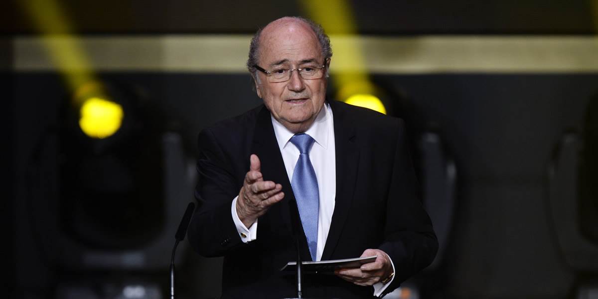 Blatter nechce posun hornej vekovej hranice, ale zrušenie